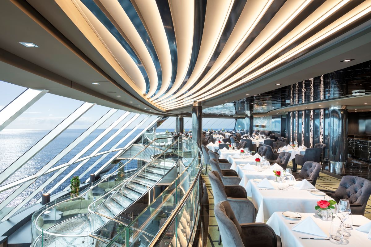 MSC Virtuosa restaurant