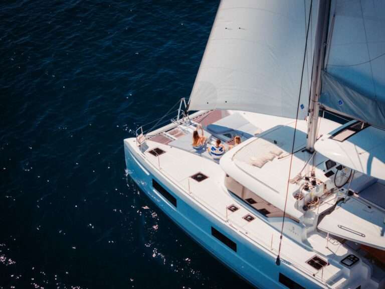lagoon 46 iconic slider 18