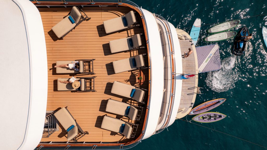 3 types de bateaux à proposer selon les profils de vos clients VIP