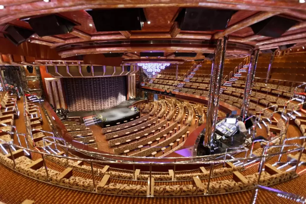 paquebot theatre salle pleniere