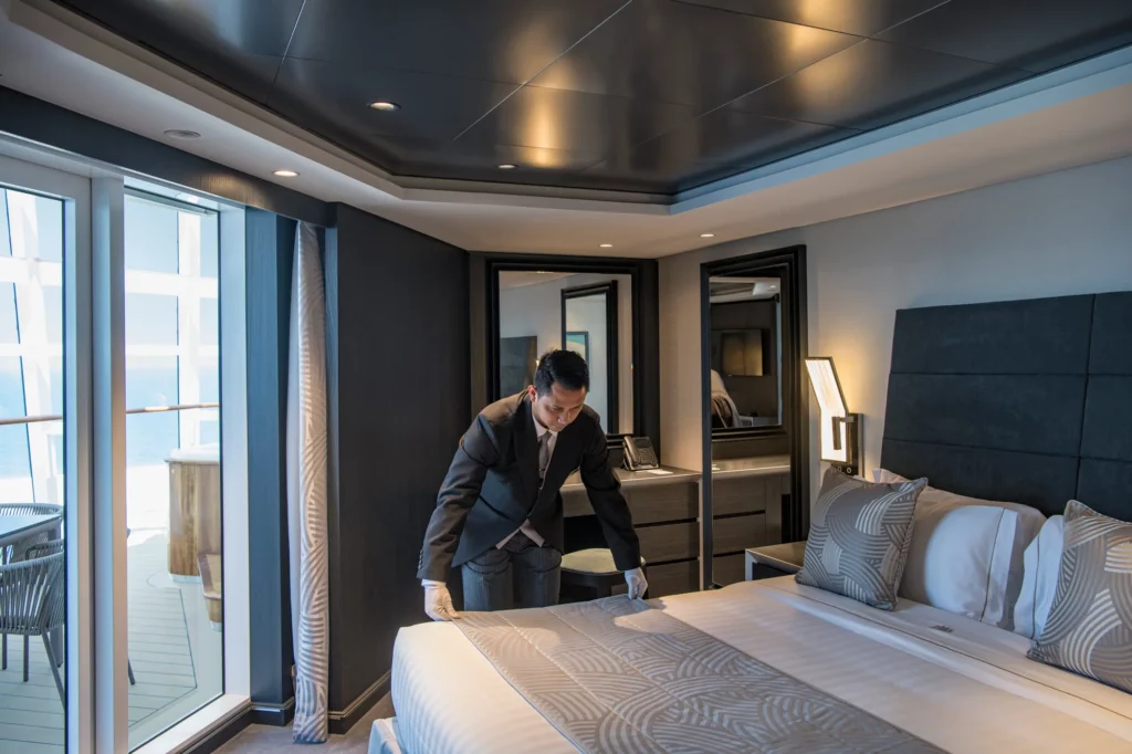 paquebot yacht club suite majordome balcon
