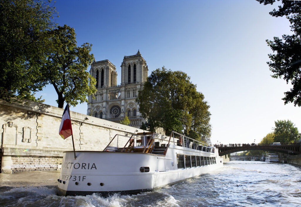 peniche victoria exterieur notre dame